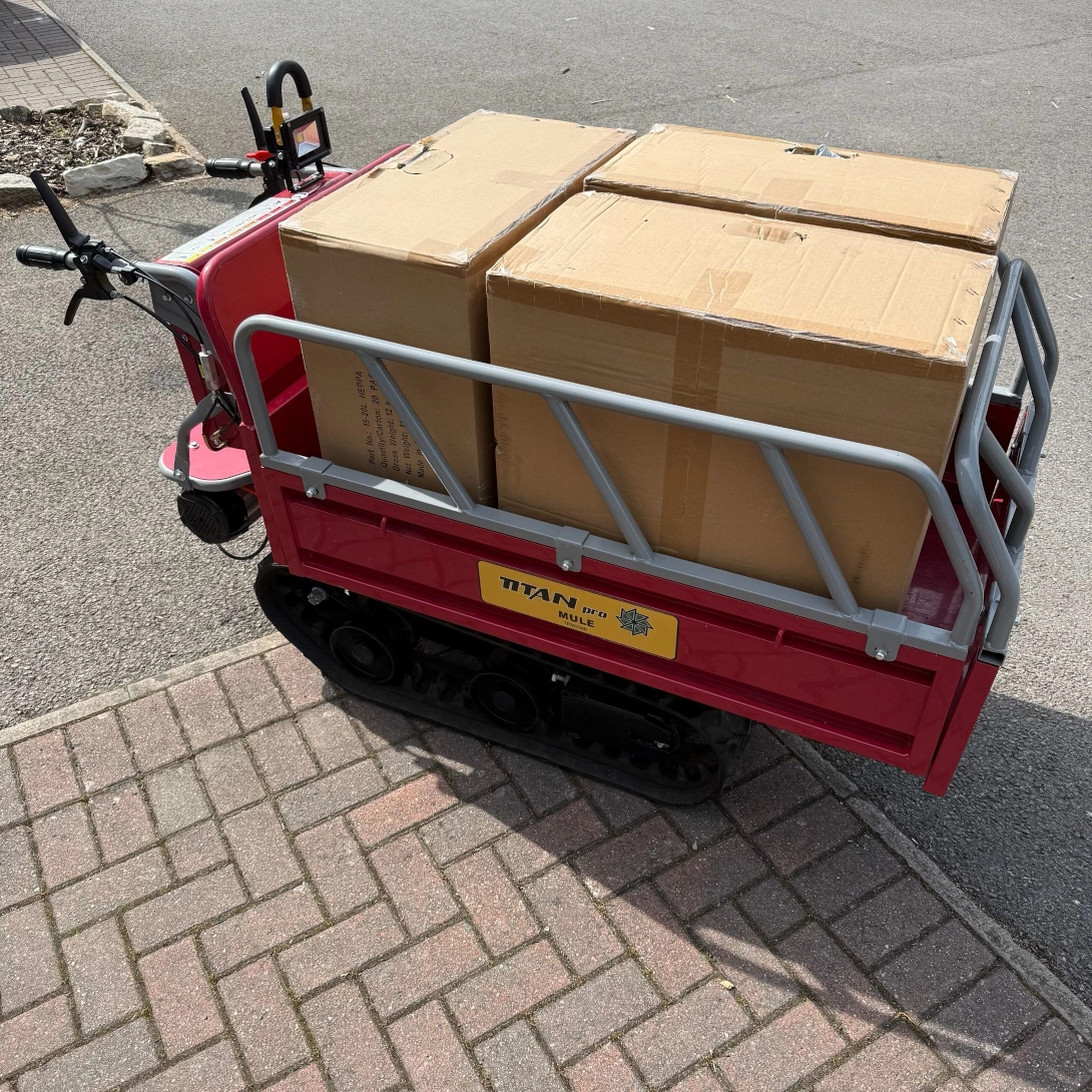 Order a Whatever you need to move, the Mule is the hardworking tool for you! With a huge maximum loading weight of 450KG, it is well suited for moving logs ready to burn, garden paving stones or just about anything else you need to transport - including our Titan Pro Beaver chipper!
